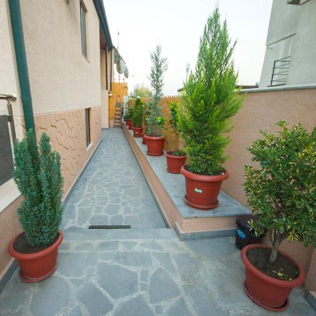 Hotel Elegant 2 Tiflis Exterior foto