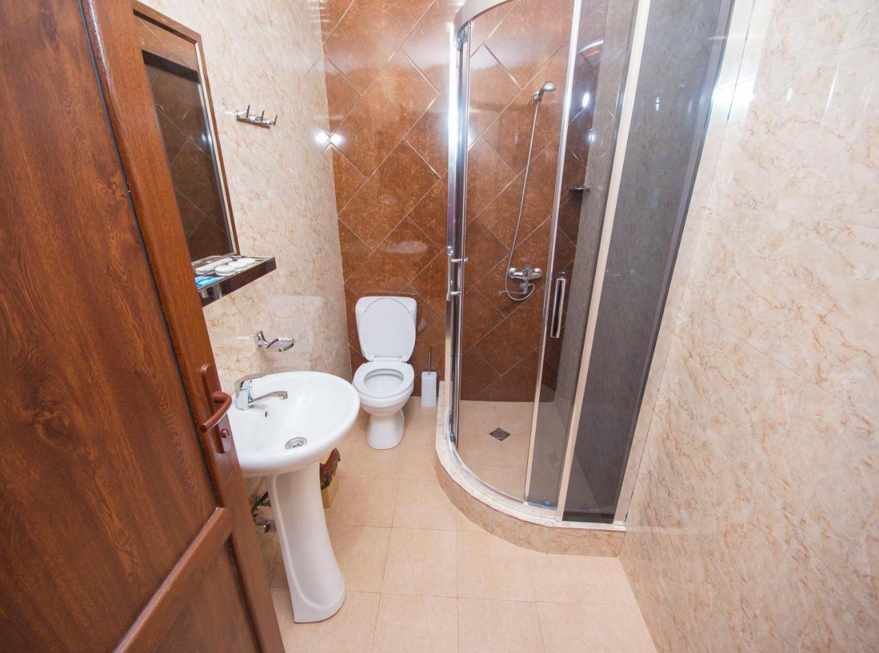 Hotel Elegant 2 Tiflis Exterior foto