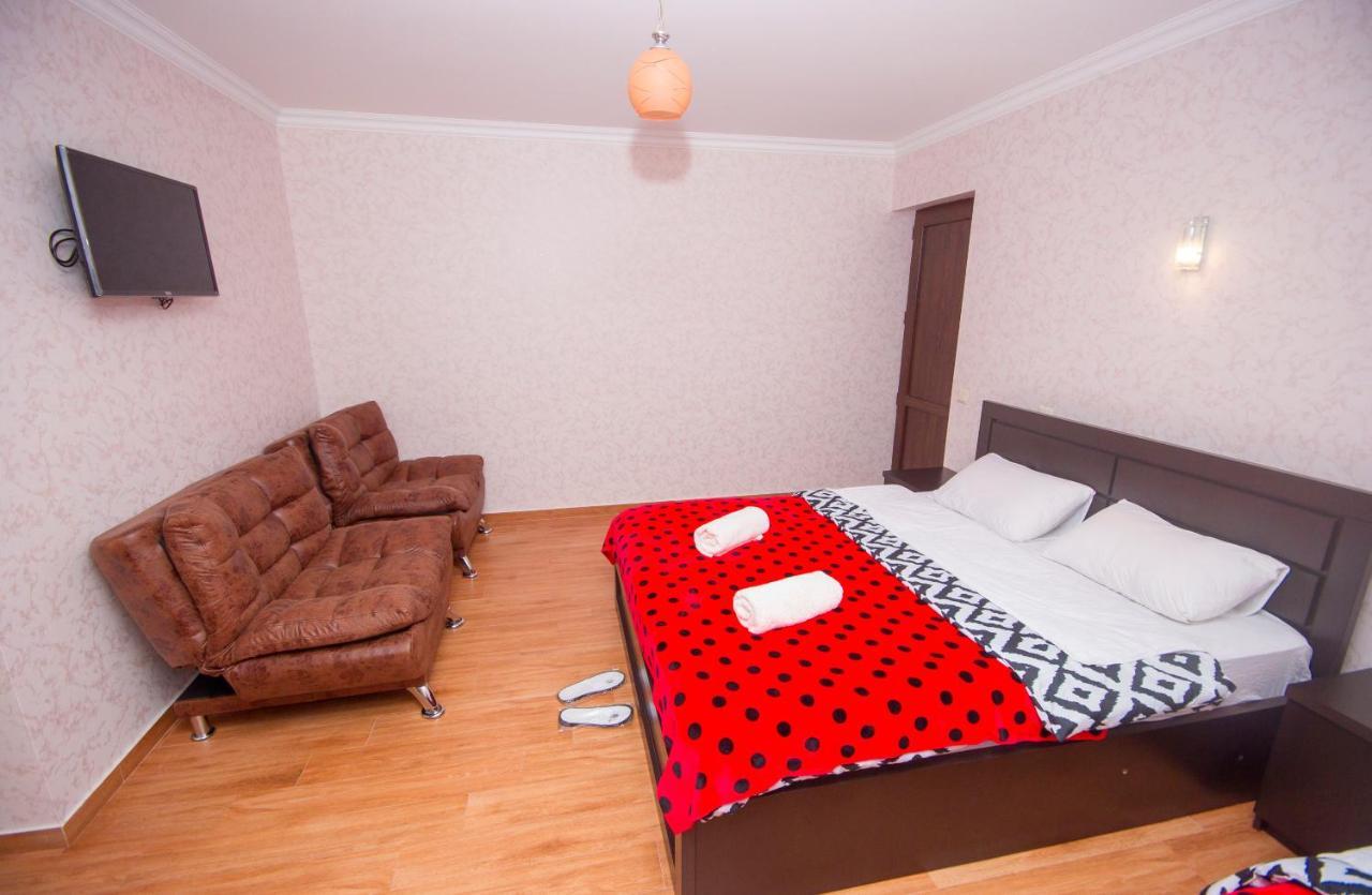 Hotel Elegant 2 Tiflis Exterior foto