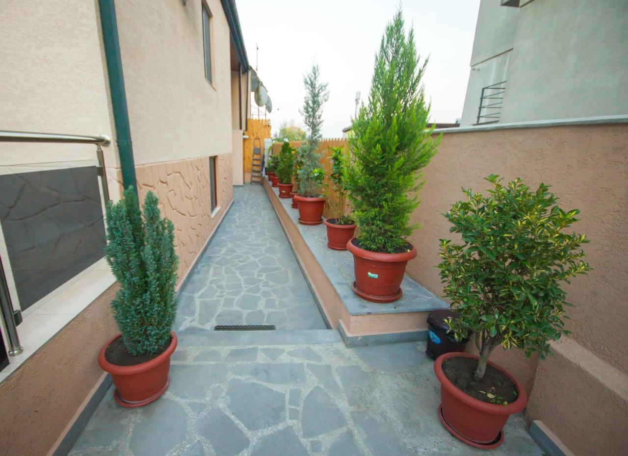 Hotel Elegant 2 Tiflis Exterior foto