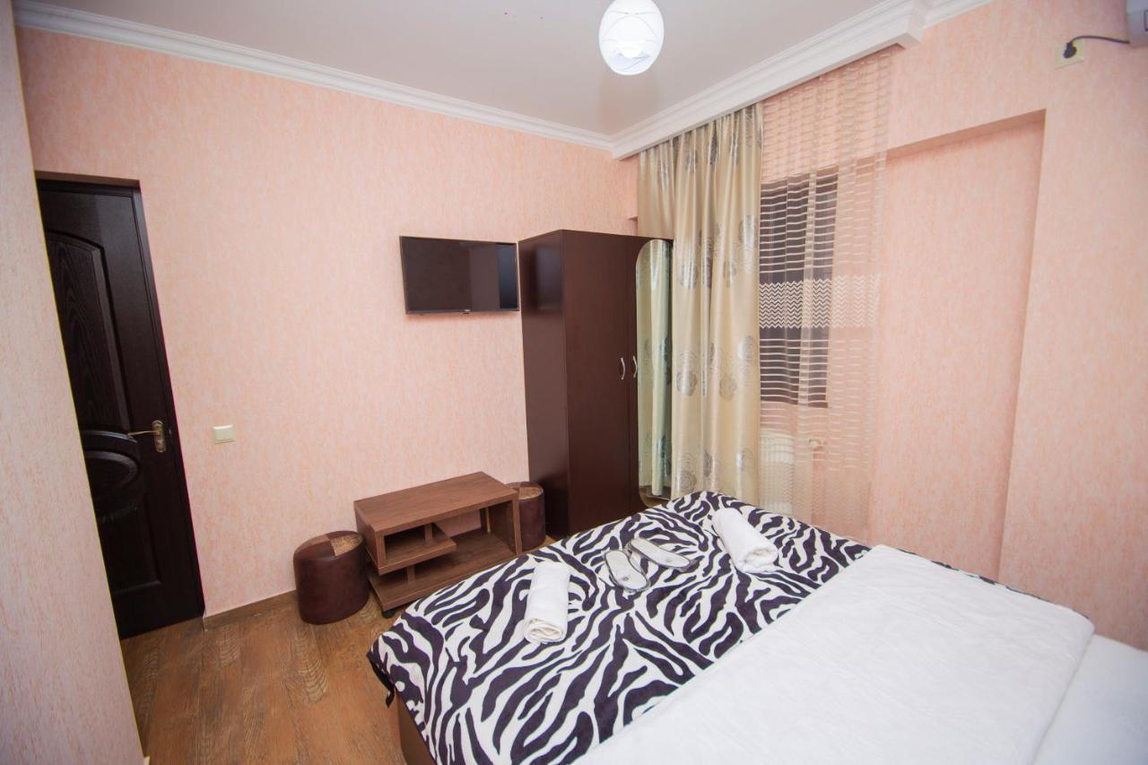 Hotel Elegant 2 Tiflis Exterior foto