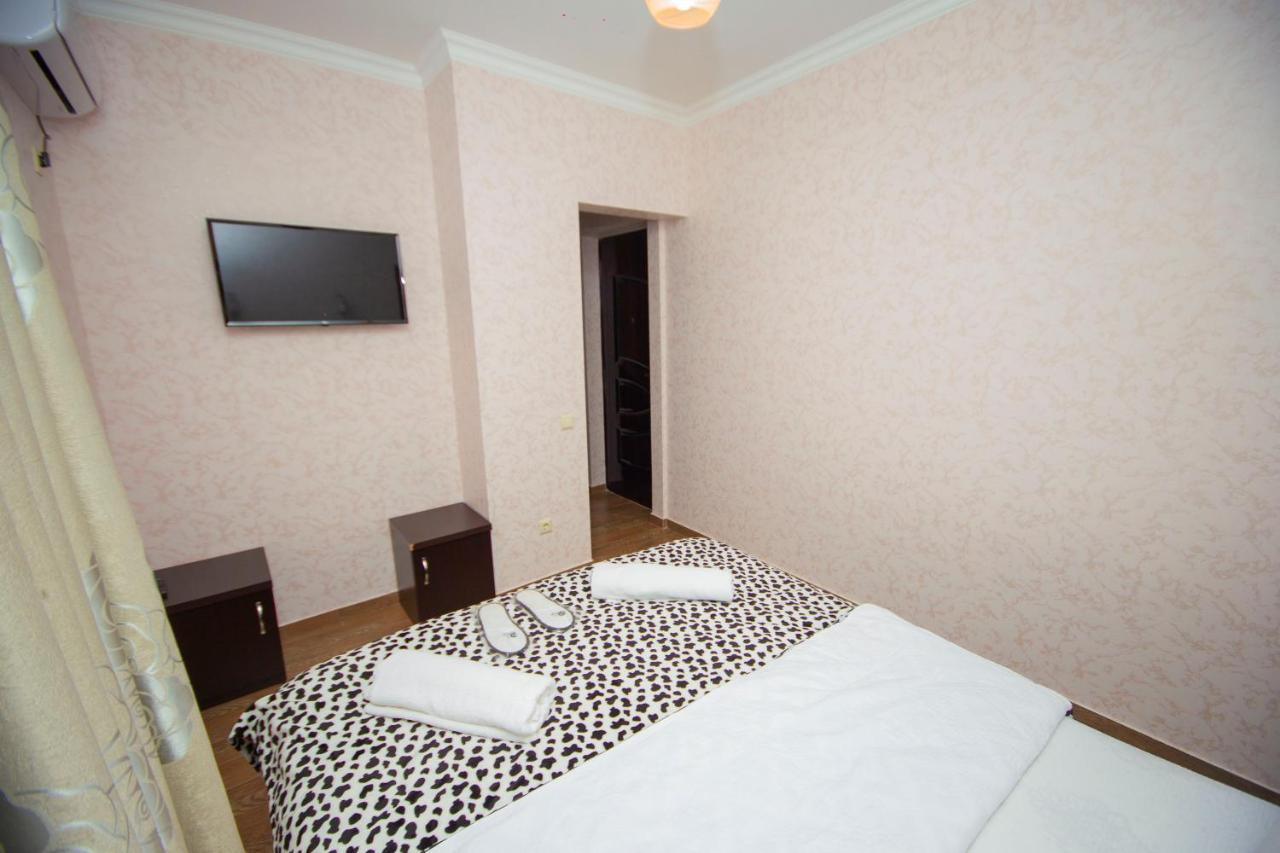 Hotel Elegant 2 Tiflis Exterior foto