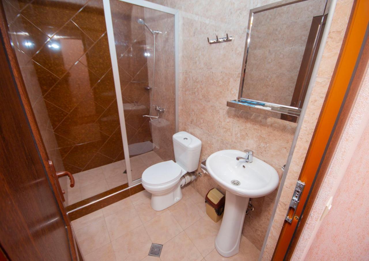 Hotel Elegant 2 Tiflis Exterior foto