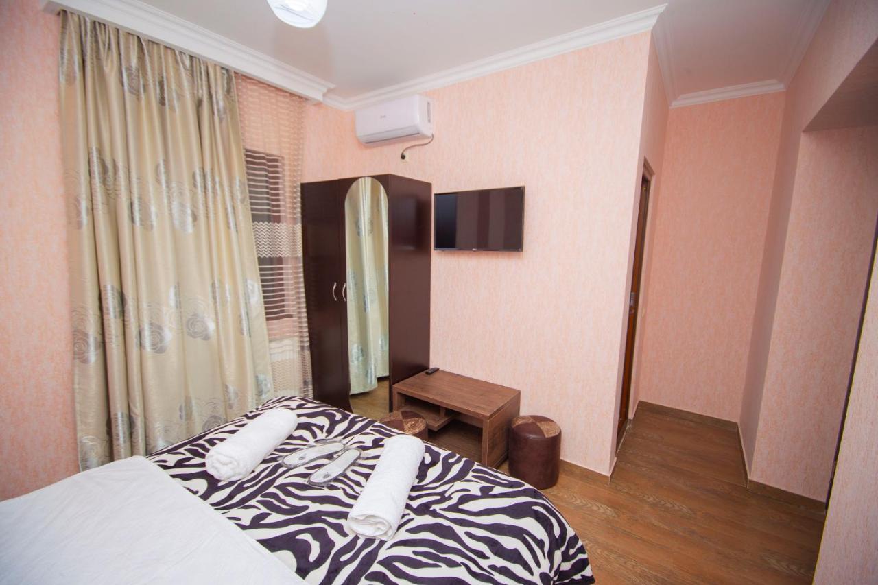 Hotel Elegant 2 Tiflis Exterior foto