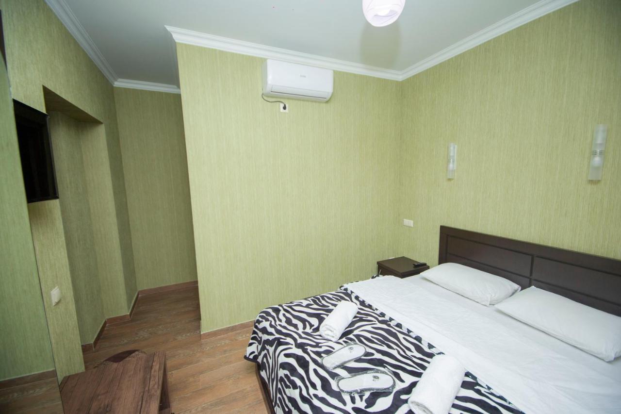 Hotel Elegant 2 Tiflis Exterior foto
