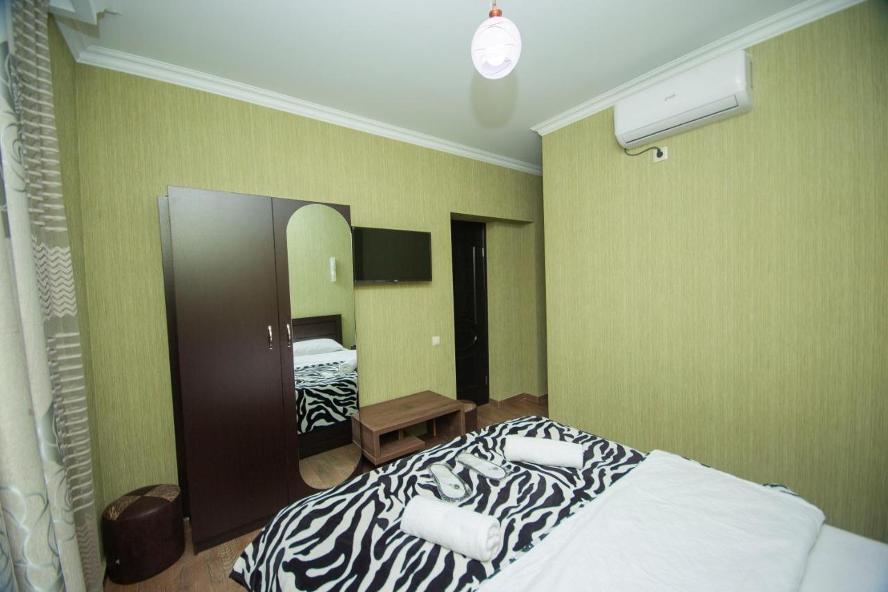 Hotel Elegant 2 Tiflis Exterior foto